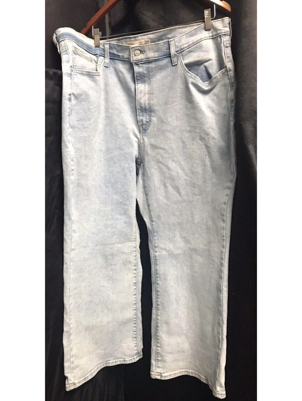 Levi's Women's Plus Size Waisted Crop Flare Jeans, High Light Size 18W